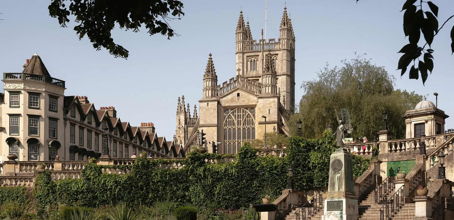 1 Bedroom Apartment for Sale in Bath One Waterside Riverside — photo 2