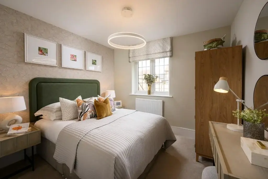 Detached House for Sale in Fleet Hareshill — photo 4