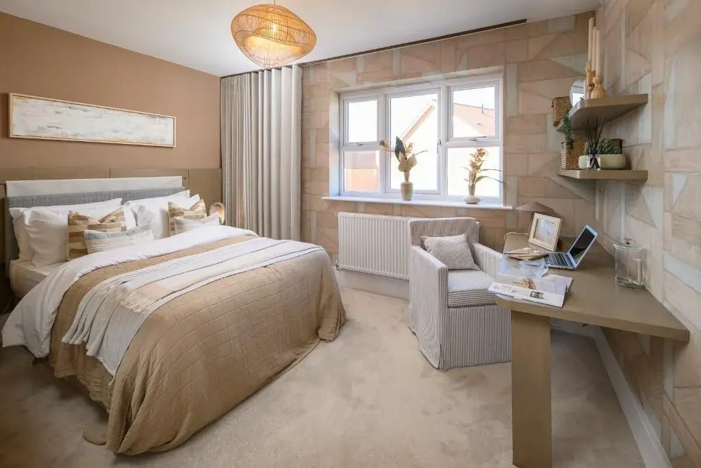 Terraced House for Sale in Fleet Hareshill — photo 5