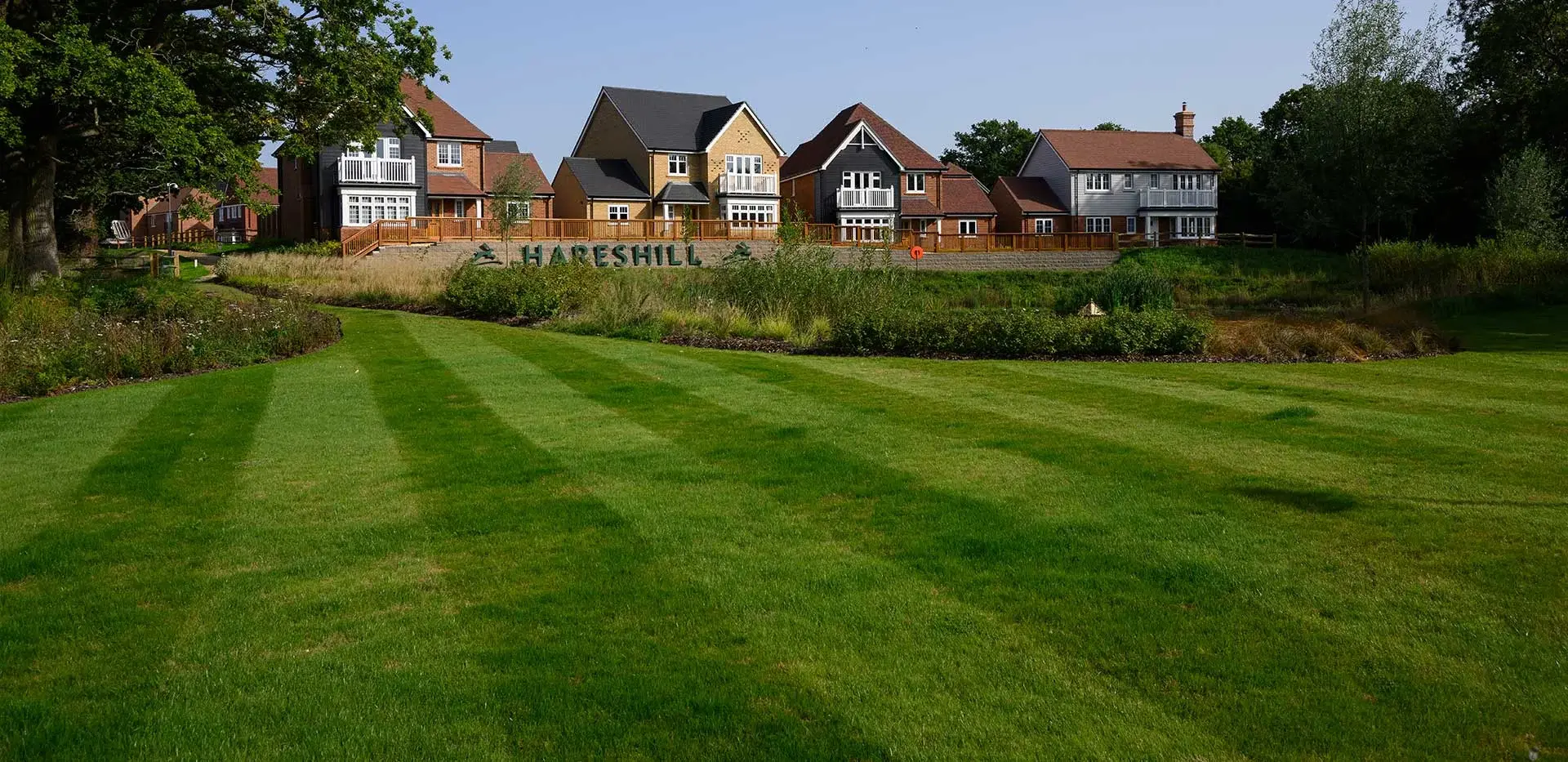 Detached House for Sale in Fleet Hareshill — photo 6