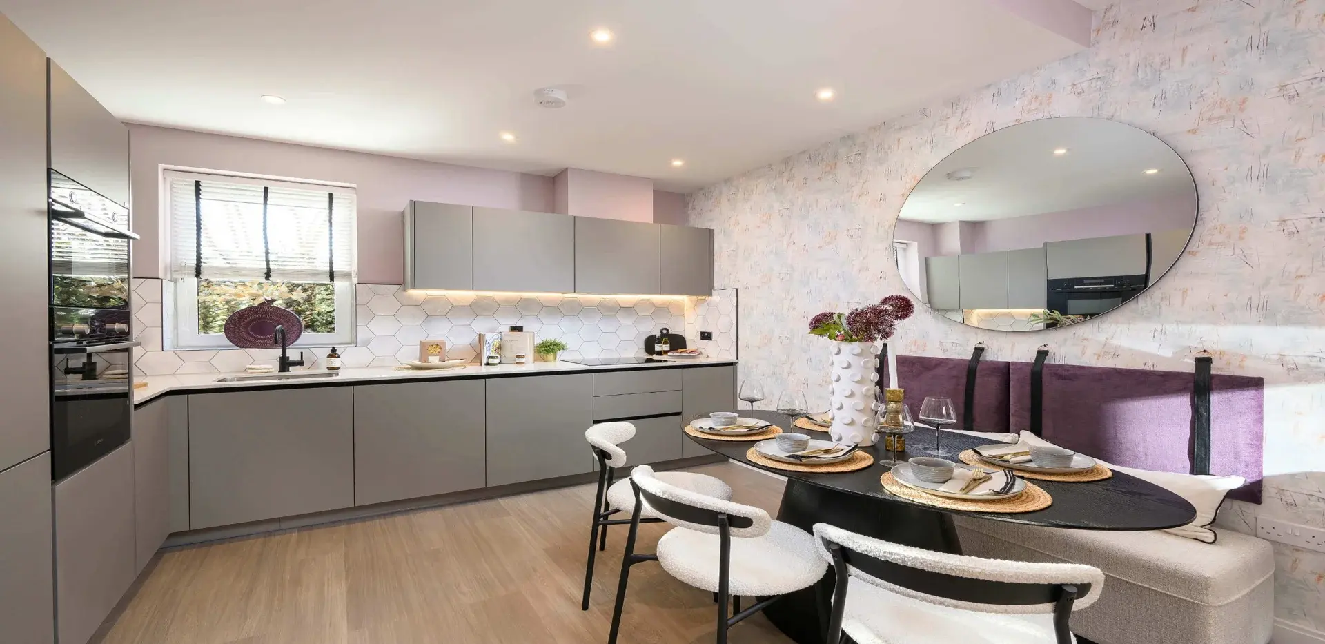 Townhouse for Sale Slough Berkshire Horlicks Quarter — photo 10 of 19