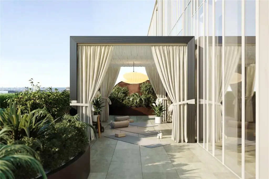 4 Bedroom Penthouse for Sale in Kensington W8 Holland Park Gate — photo 18 of 19