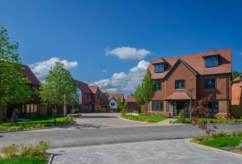 Detached House for Sale in Hildenborough Oakhill — photo 3