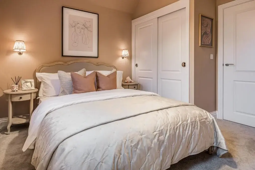 End of Terrace House for Sale Maidenhead Berkshire Spring Hill — photo 4