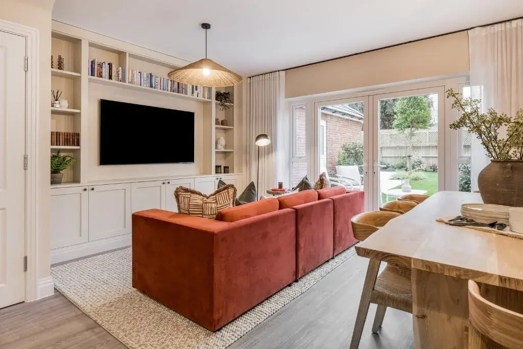 End of Terrace House for Sale Maidenhead Berkshire Spring Hill — photo 9 of 11