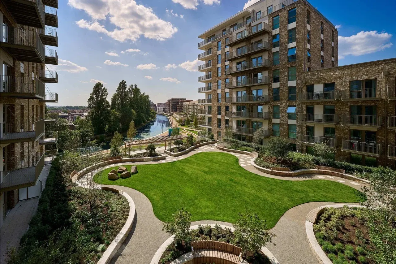 1 Bedroom Apartment for Sale Wembley London with Canal Living and High Growth Potential — photo 3