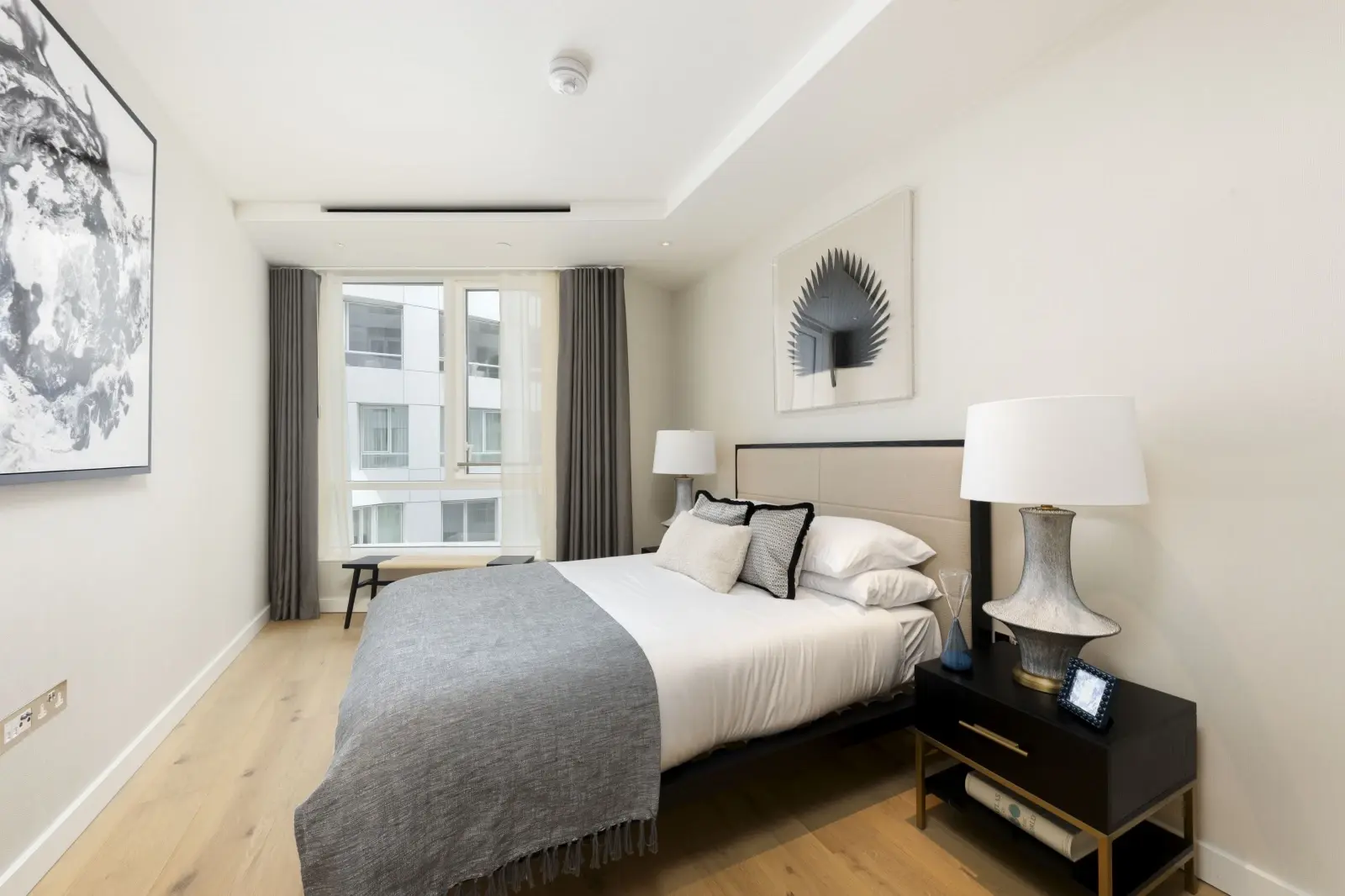 3 Bedroom Penthouse for Sale in Battersea Power Station, London SW11 Wilshire, Prospect Place — photo 8 of 25