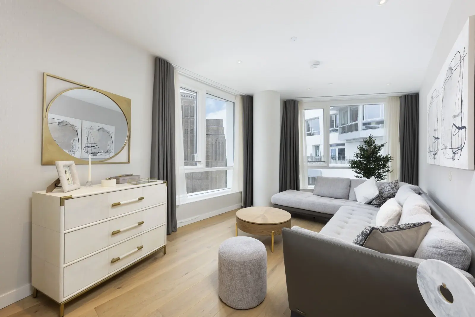 3 Bedroom Penthouse for Sale in Battersea Power Station, London SW11 Wilshire, Prospect Place — photo 12 of 25