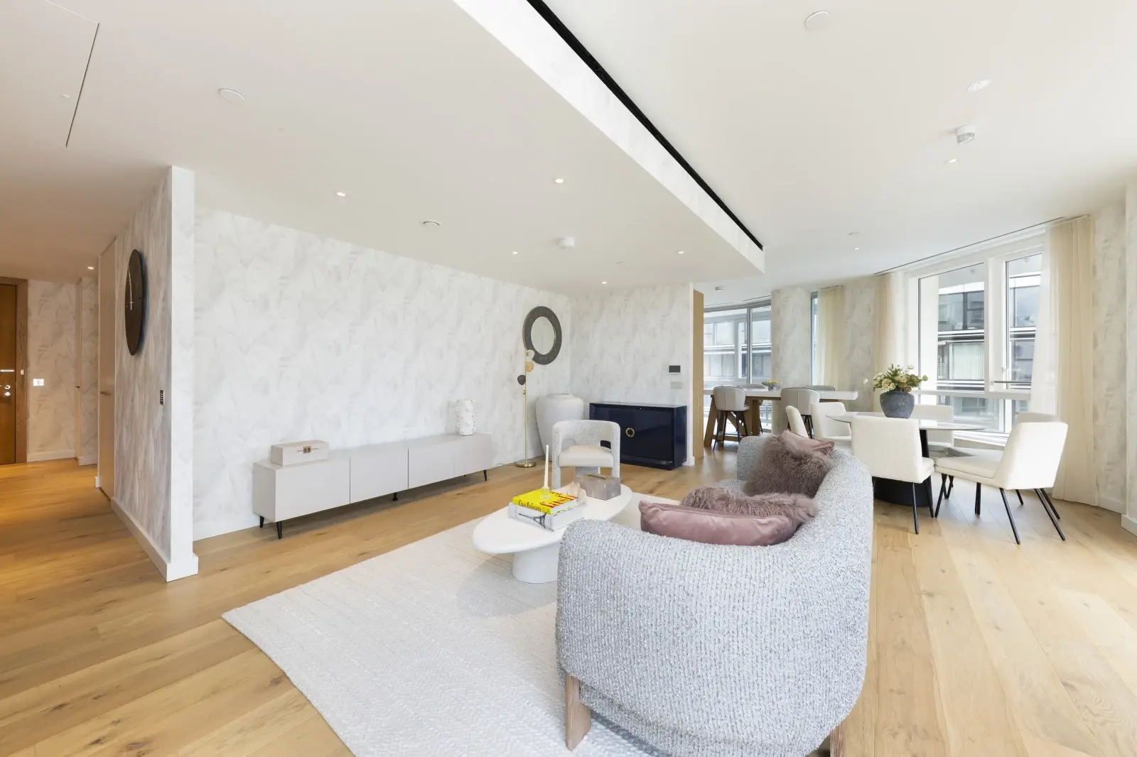 3 Bedroom Penthouse for Sale in Battersea Power Station, London SW11 Wilshire, Prospect Place — photo 16 of 25