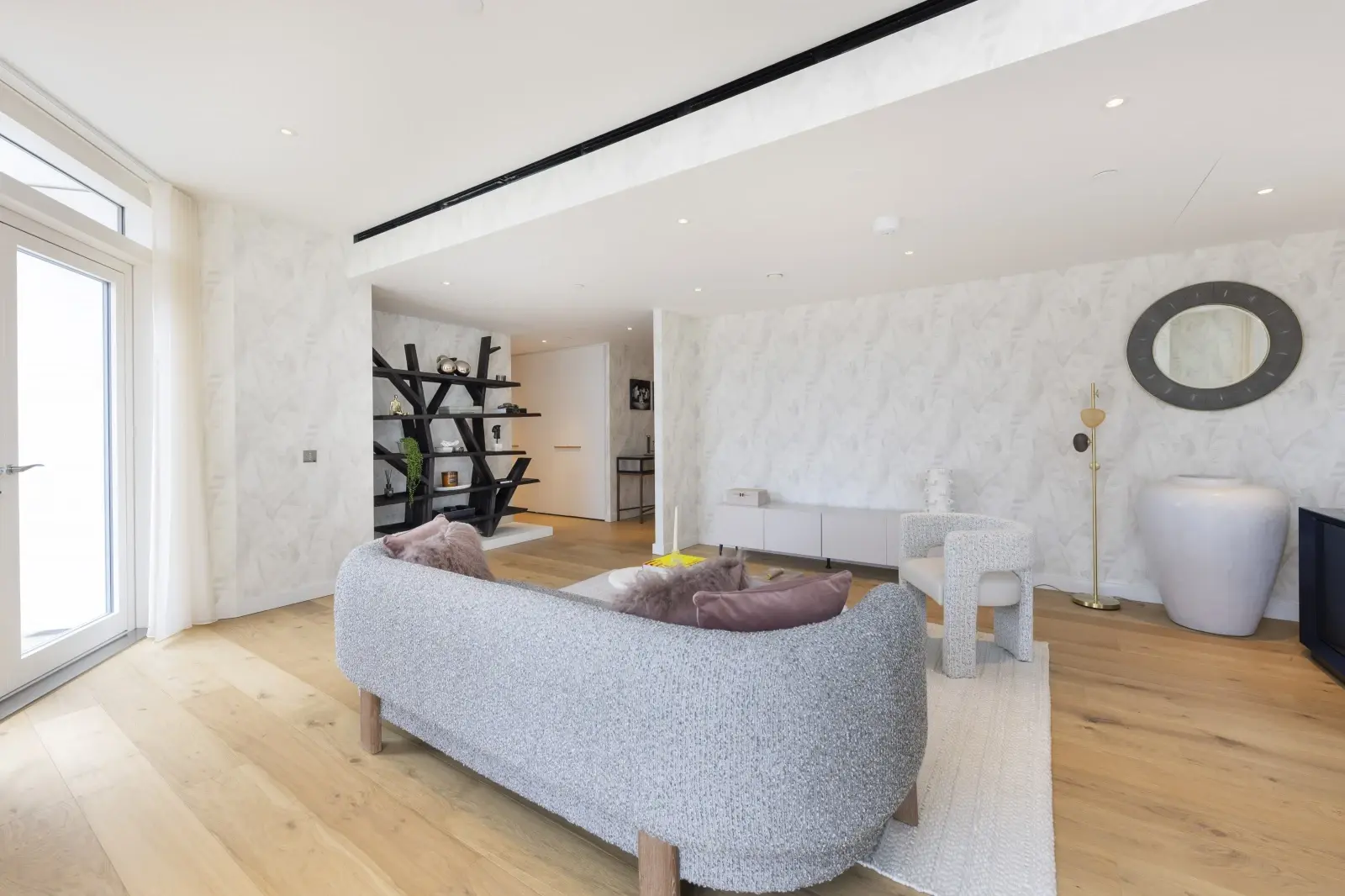 3 Bedroom Penthouse for Sale in Battersea Power Station, London SW11 Wilshire, Prospect Place — photo 17 of 25