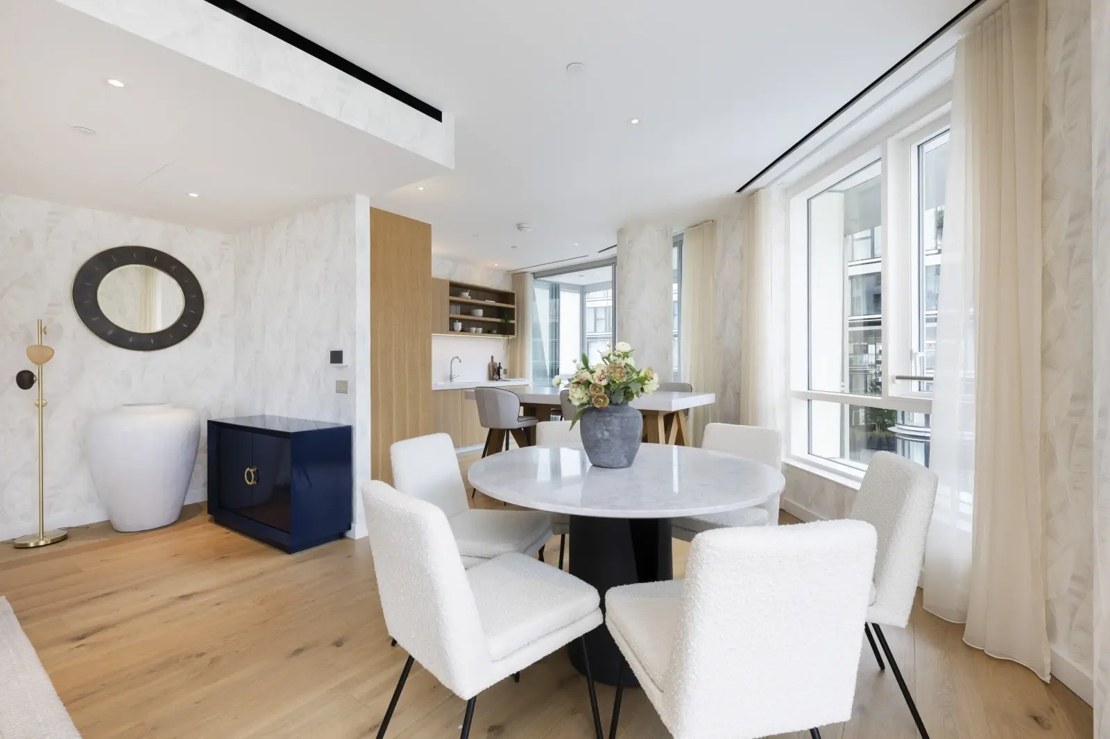 3 Bedroom Penthouse for Sale in Battersea Power Station, London SW11 Wilshire, Prospect Place — photo 18 of 25