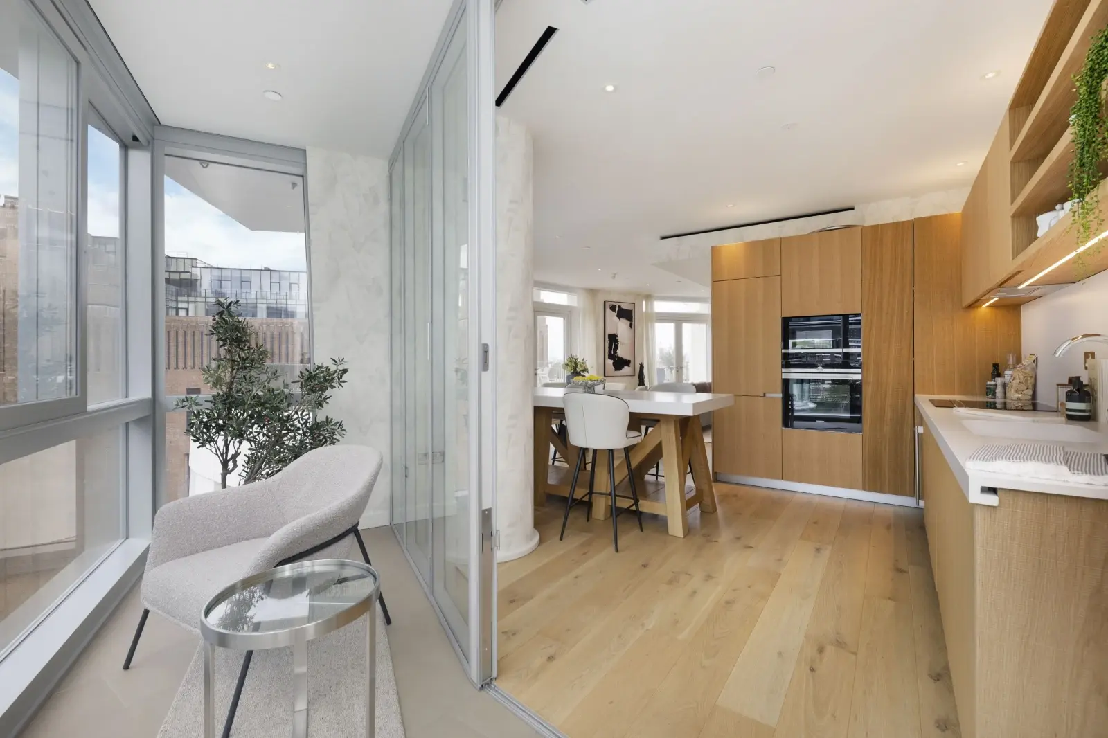 3 Bedroom Penthouse for Sale in Battersea Power Station, London SW11 Wilshire, Prospect Place — photo 21 of 25