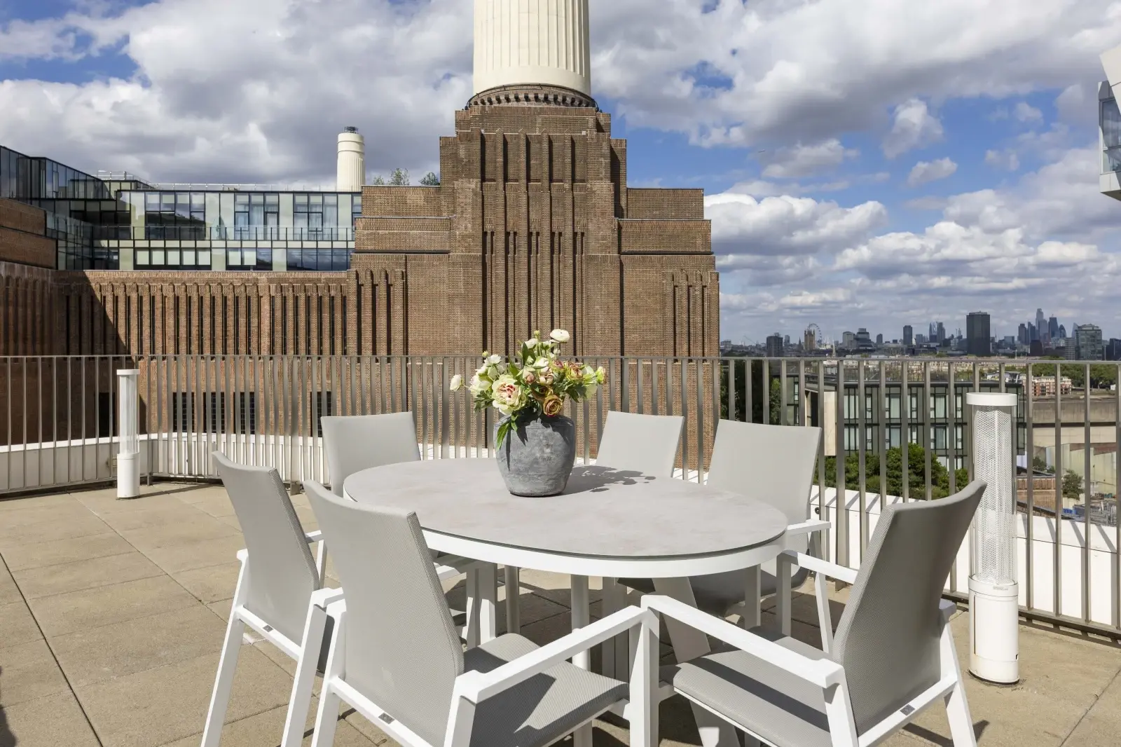 3 Bedroom Penthouse for Sale in Battersea Power Station, London SW11 Wilshire, Prospect Place — photo 23 of 25