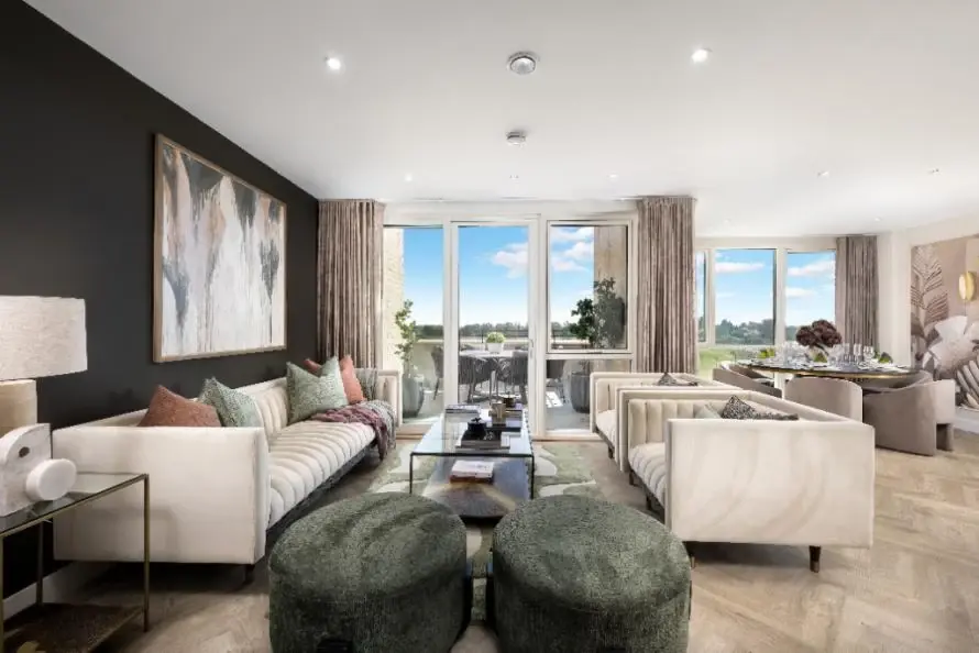 3 Bedroom Penthouse for Sale in Cambridge at Knights Park — photo 12 of 19