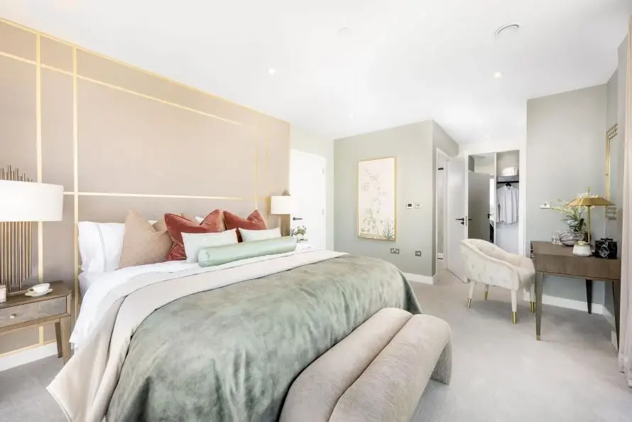 3 Bedroom Penthouse for Sale in Cambridge at Knights Park — photo 14 of 19