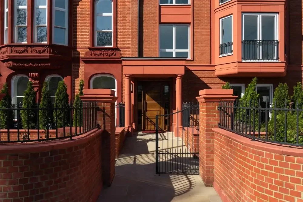 3 Bedroom Apartment for Sale in Hyde Park - Bayswater W2 — photo 3