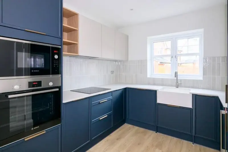 4 Bedroom Detached House for Sale in Fleet, Hareshill GU51 — photo 11 of 13