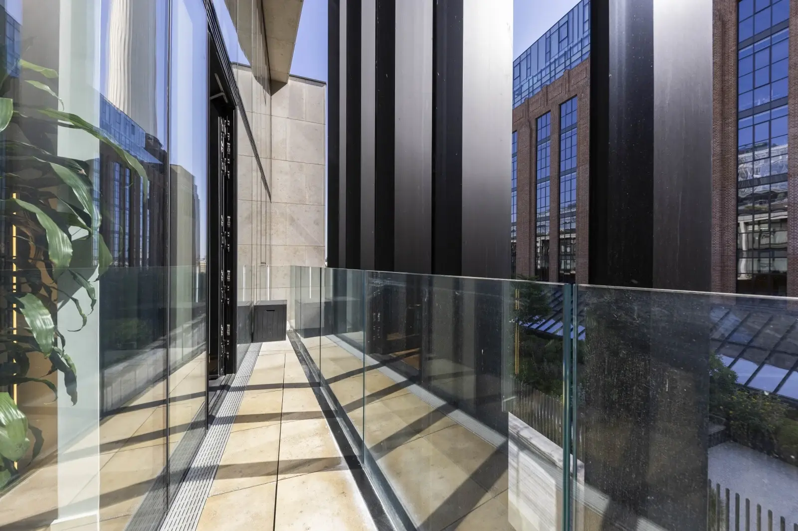 2 Bedroom Battersea Power Station Penthouse for Sale — photo 24 of 25