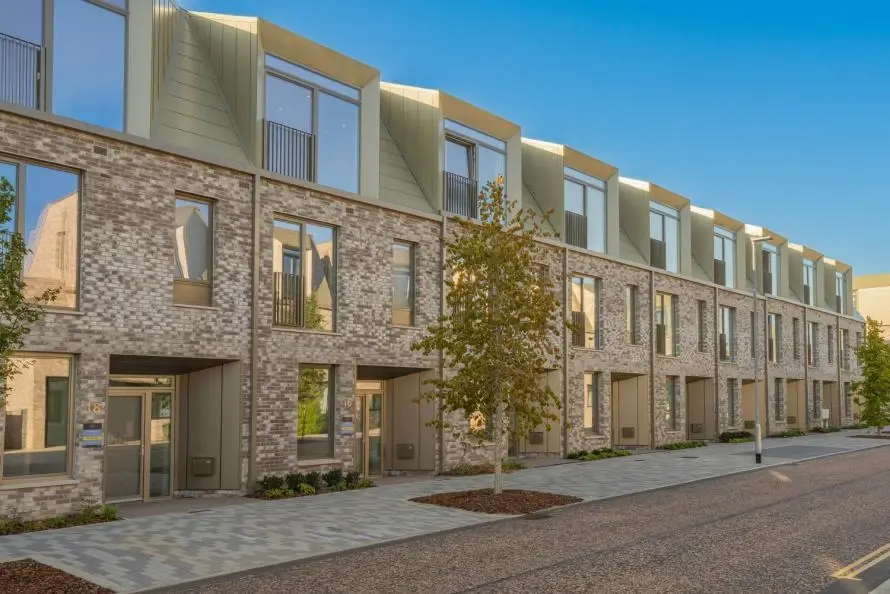 3 Bedroom Townhouse for Sale in Cambridge at Knights Park — Eddington