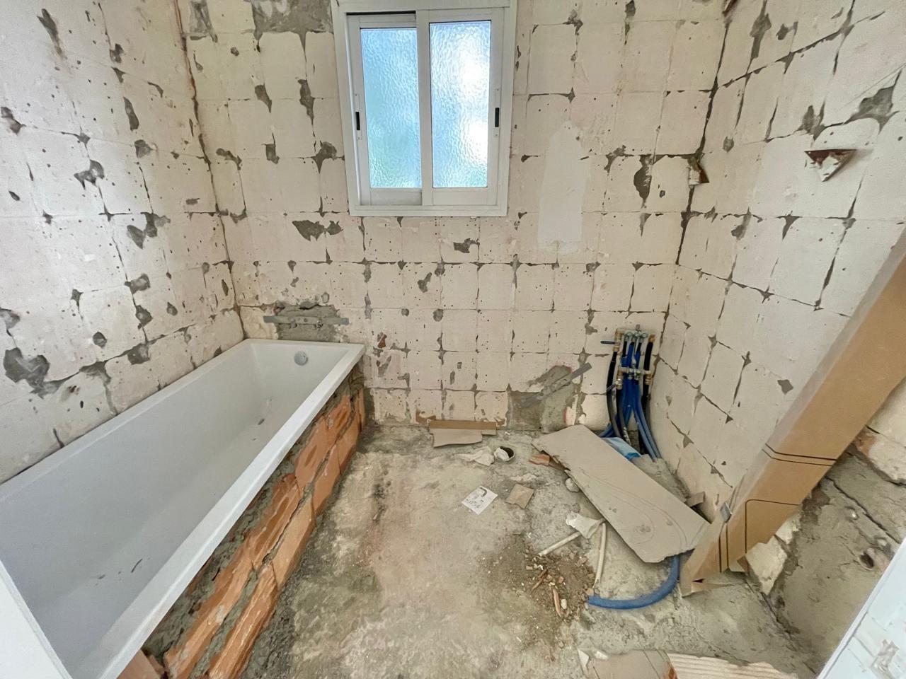 Large 2 Bedroom House, Emba NO VAT — photo 7 of 12