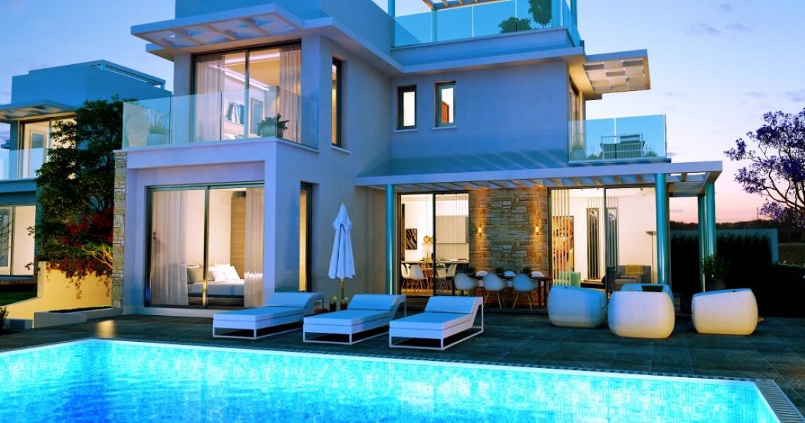 3-Bedroom Beach front complex — Paphos