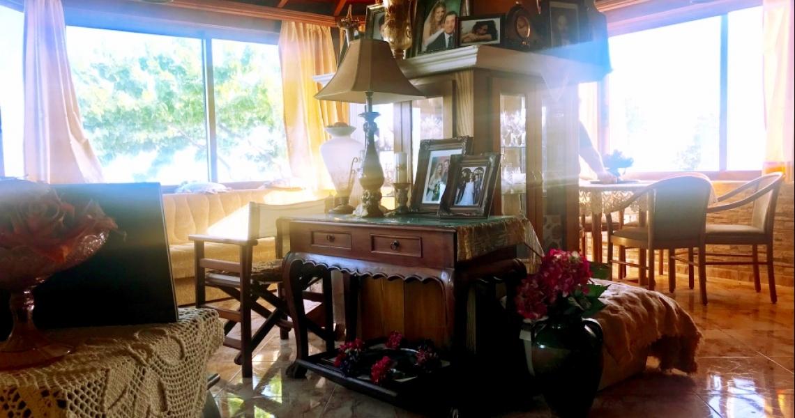 Panoramic spectacular Bungalow for sale near mountain top — photo 7 of 25
