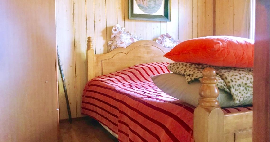 Panoramic spectacular Bungalow for sale near mountain top — photo 13 of 25