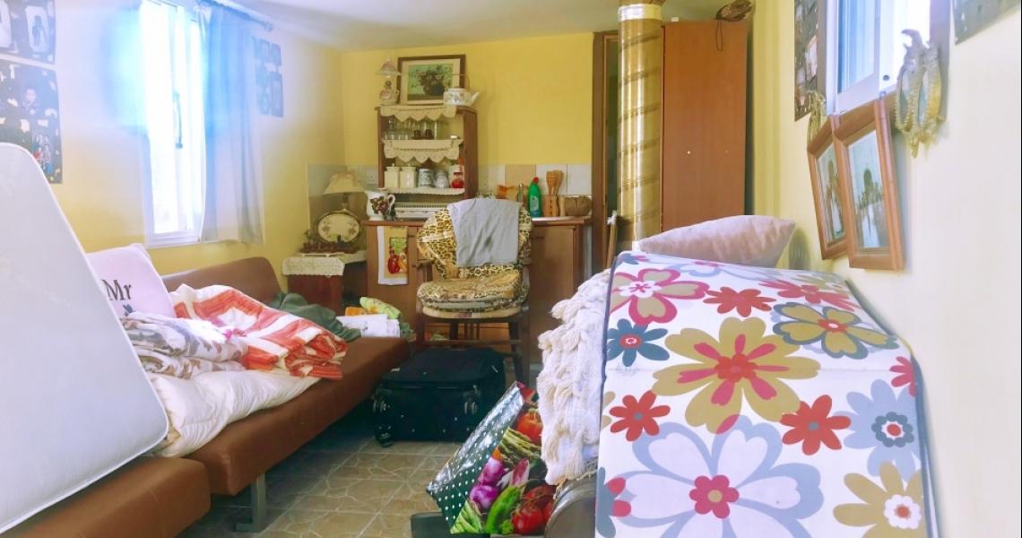 Panoramic spectacular Bungalow for sale near mountain top — photo 17 of 25