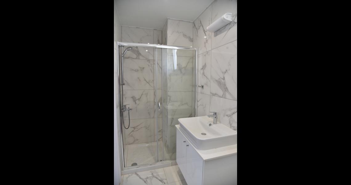 Very large stylish two-bedroom apartment near Finikoudes Promenade — photo 8 of 19