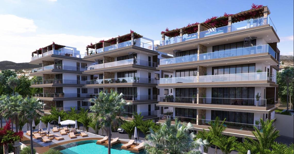 Superb three-bedroom apartment on community development with fantastic views — Limassol