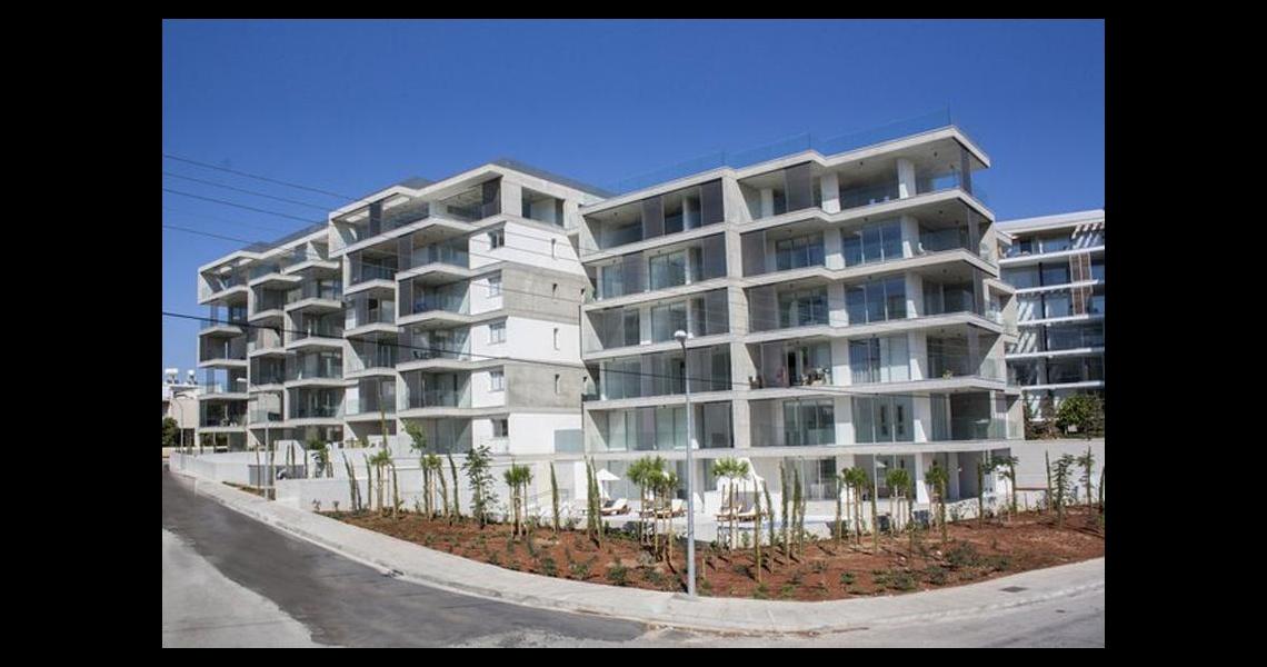 One-bedroom luxury apartment in the heart of Limassol, just 250 metres from the sea — photo 2