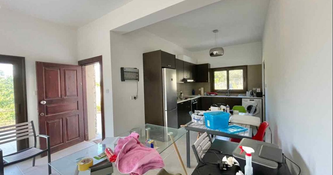 2-Bedroom stone bungalow. Roof terrace and sea views REDUCED — photo 9 of 11