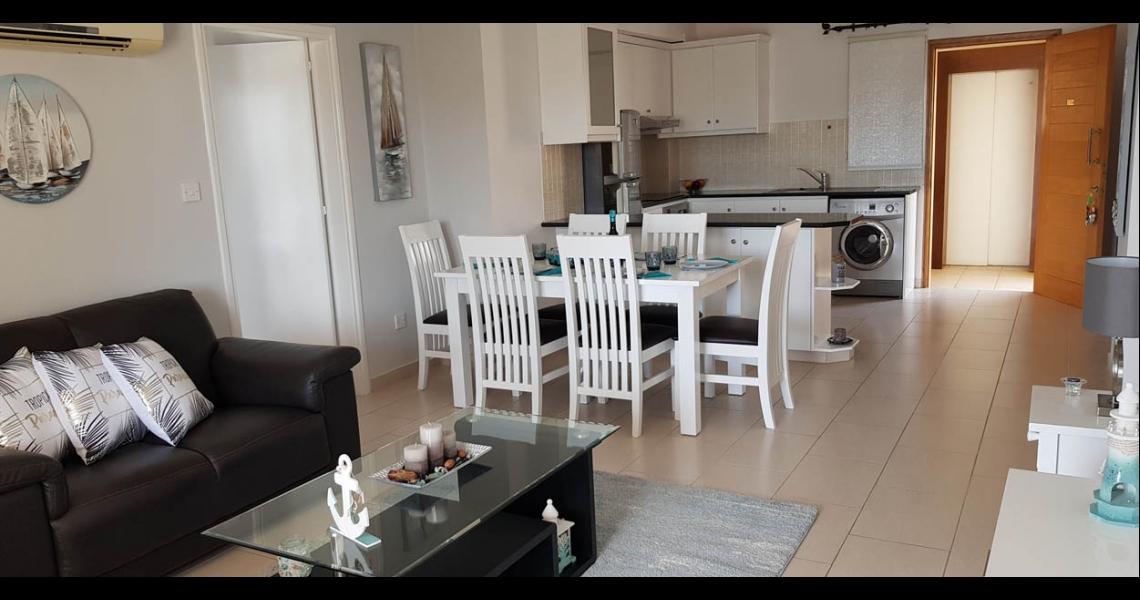 Luxury 2-Bedroom Apartment on Tombs of Kings, 350m to sea — photo 2