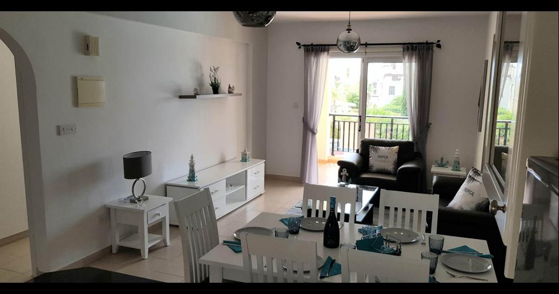 Luxury 2-Bedroom Apartment on Tombs of Kings, 350m to sea — photo 3