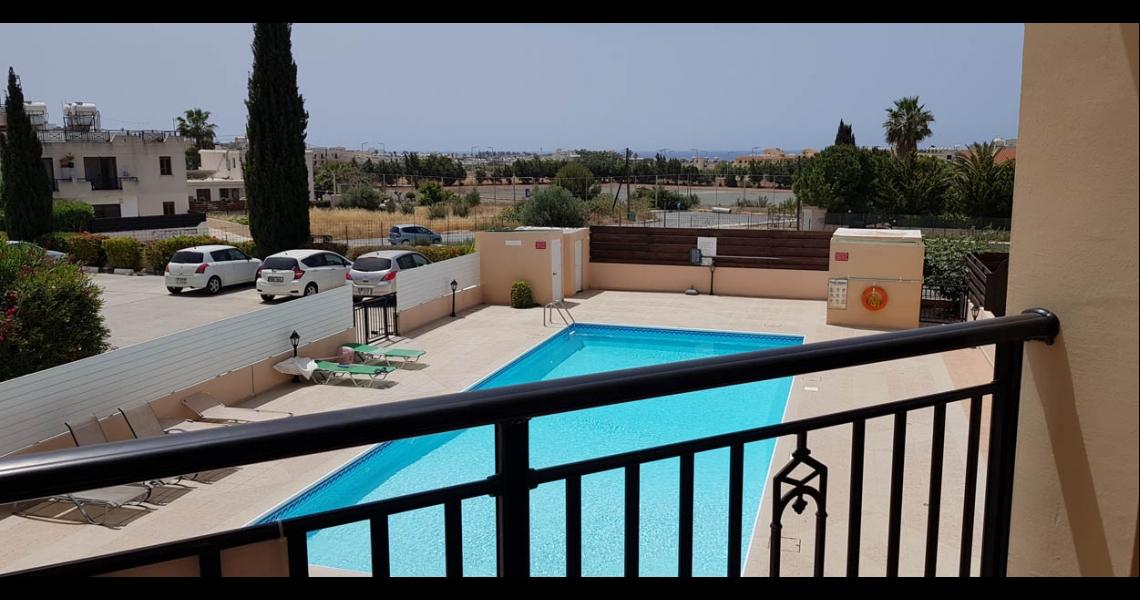 Luxury 2-Bedroom Apartment on Tombs of Kings, 350m to sea — photo 4