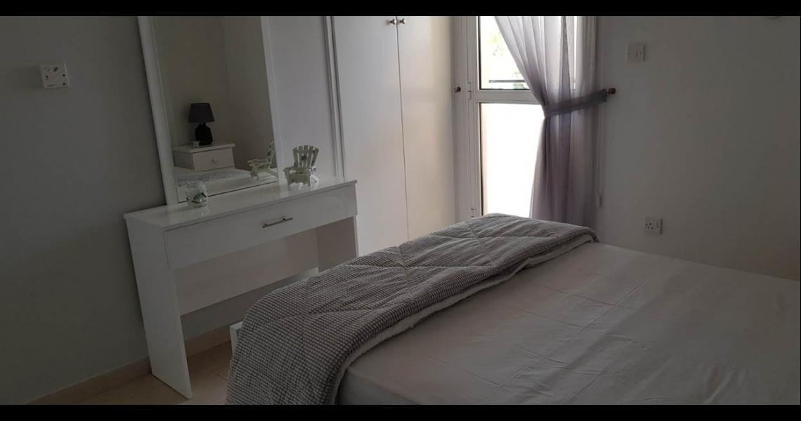 Luxury 2-Bedroom Apartment on Tombs of Kings, 350m to sea — photo 13 of 20