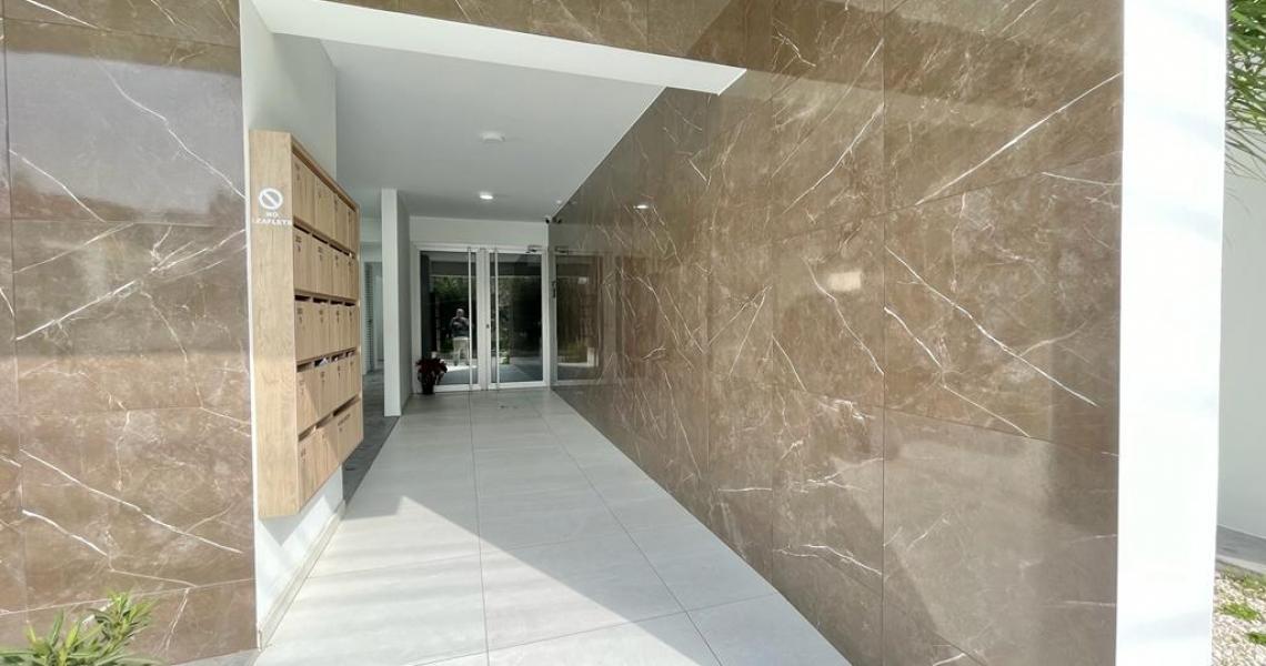 Very large stylish two-bedroom apartment near Finikoudes Promenade — photo 13 of 19