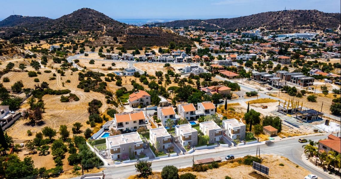 3-Bedroom Villa with spectacular views — photo 7 of 22