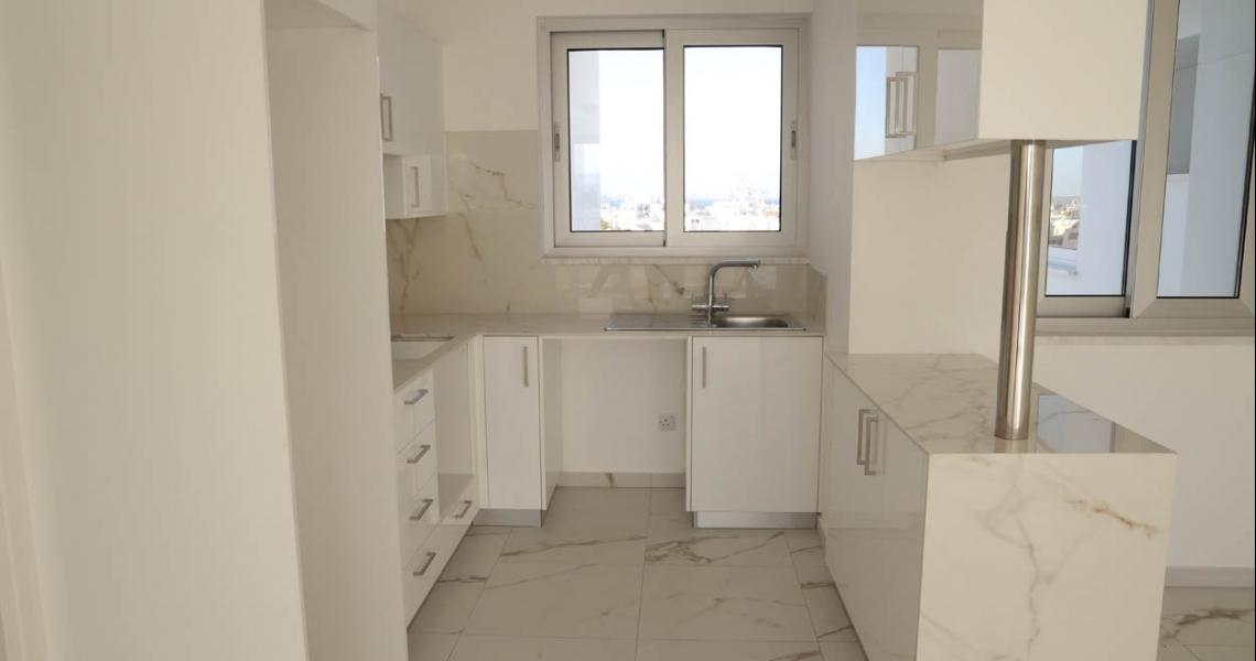 6th floor four-bedroom apartment in prime location — photo 25 of 25