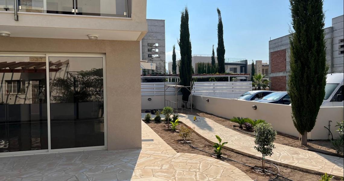 2 Luxury Villas in prime location — photo 19 of 25