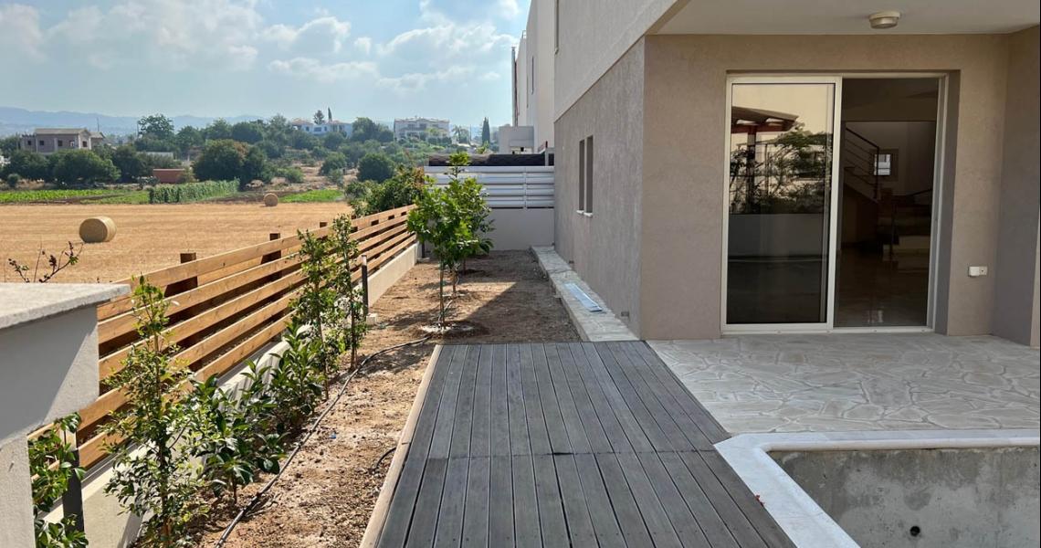 2 Luxury Villas in prime location — photo 20 of 25