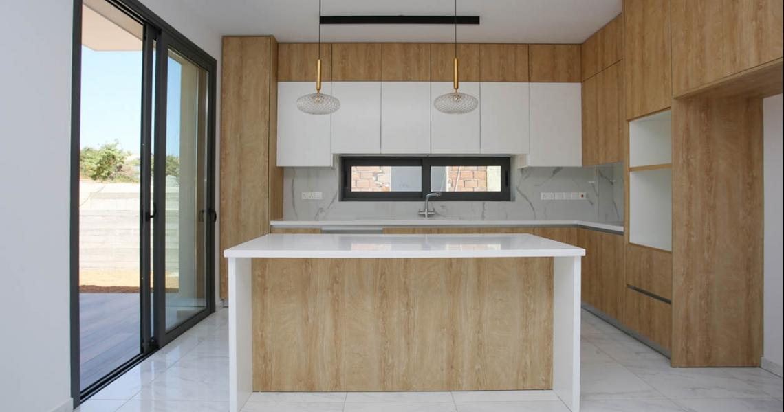 Stunning 3-Bedroom Sea View House, Mesogi — photo 13 of 25