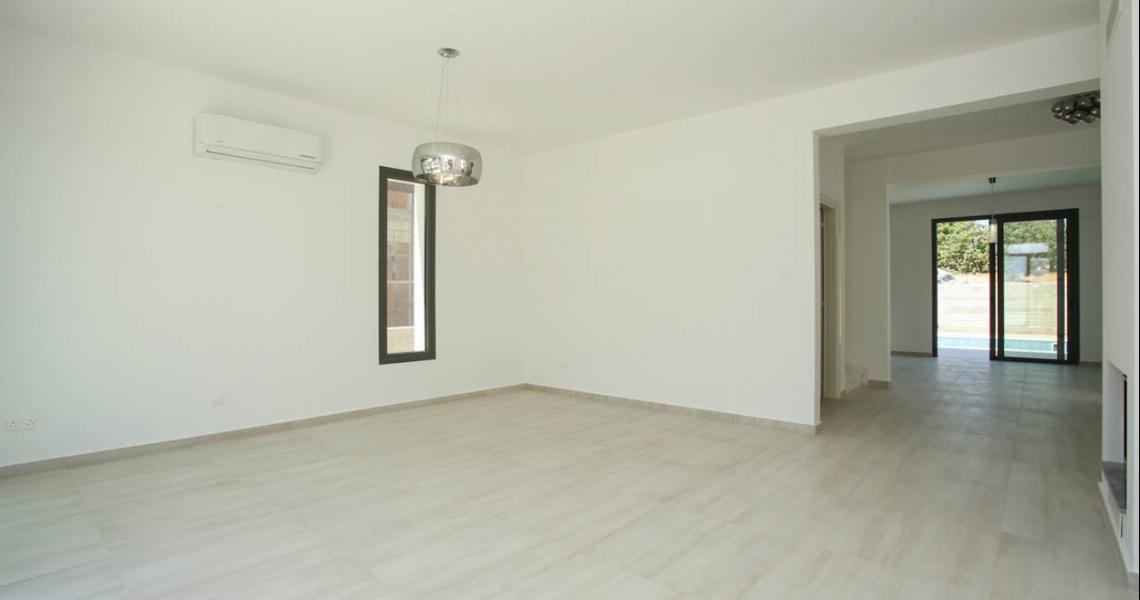 Stunning 3-Bedroom Sea View House, Mesogi — photo 21 of 25