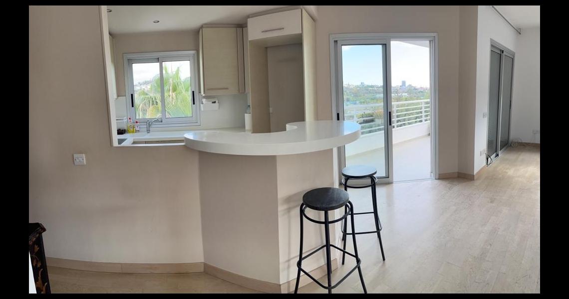 Quality 2-bedroom Upper floor apartment, Limassol — photo 14 of 16