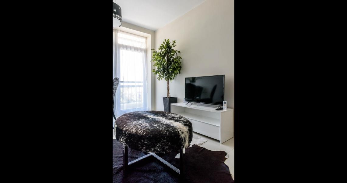 Two-bedroom apartment on the sandy beach — photo 12 of 25