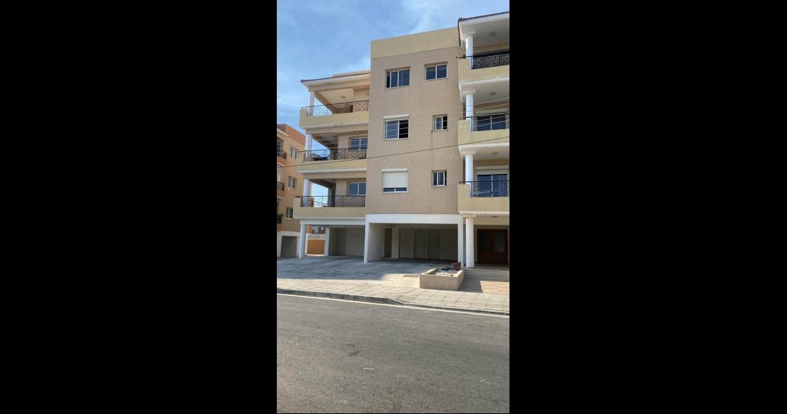 3-Bedroom Family Apartment with sea view, Limassol — photo 3