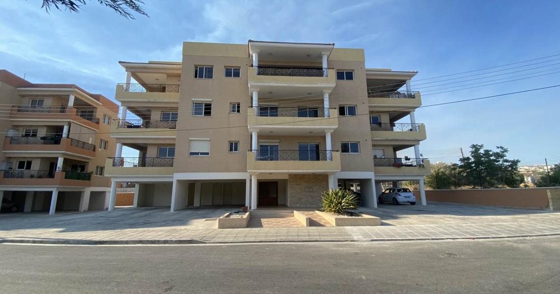 3-Bedroom Family Apartment with sea view, Limassol — photo 13 of 22