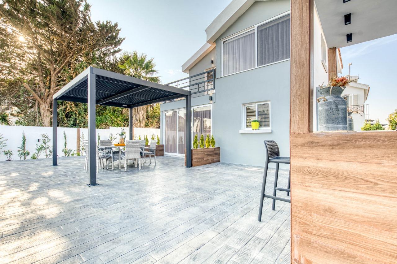 3-bedroom ultra-modern ecological house — photo 9 of 25