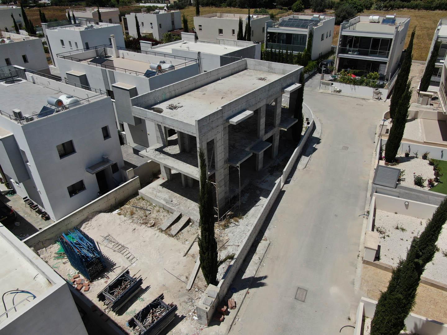 Large 3-Bedroom Villa Emba area with pool — photo 25 of 25