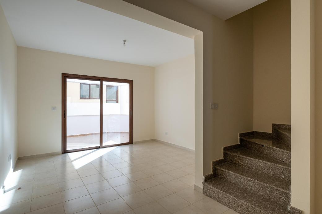 2-Bedroom Maisonette near sea — photo 17 of 25